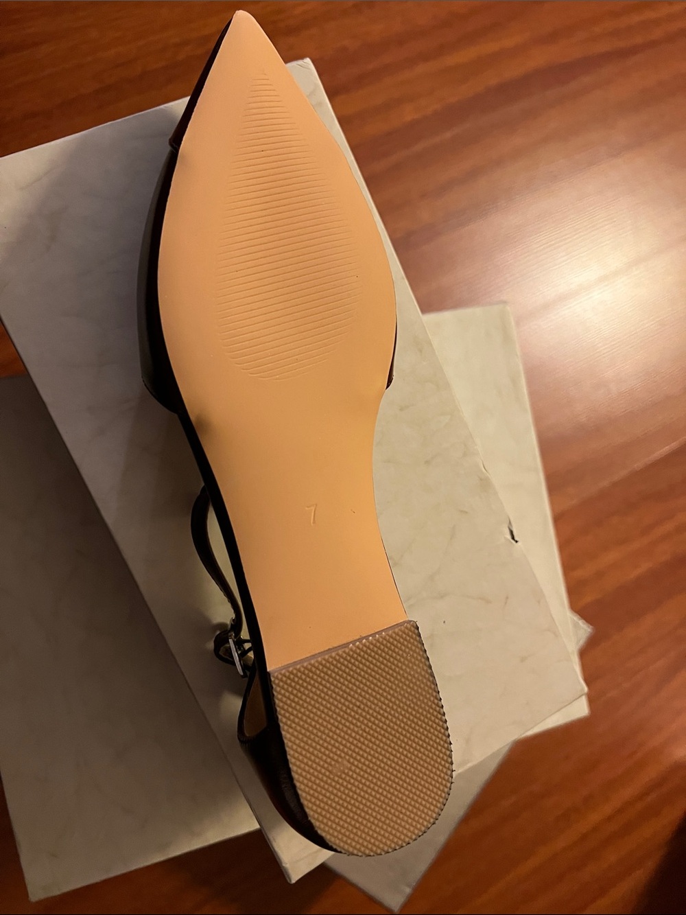 Pointed Toe T-Strap Flats Ankle Strap Genuine Leather Low Heel Pumps Closed Toe - Picture 9 of 9